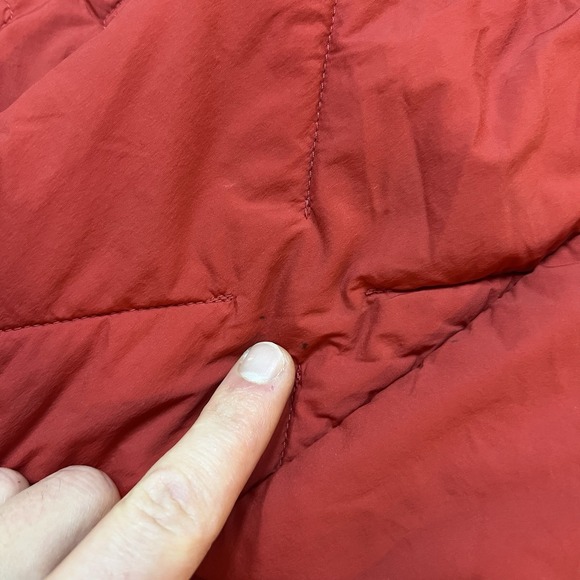 Duluth Trading Jacket Mens Large Tall LT Red Quilted Agiloft Insulated Hooded - Picture 13 of 16